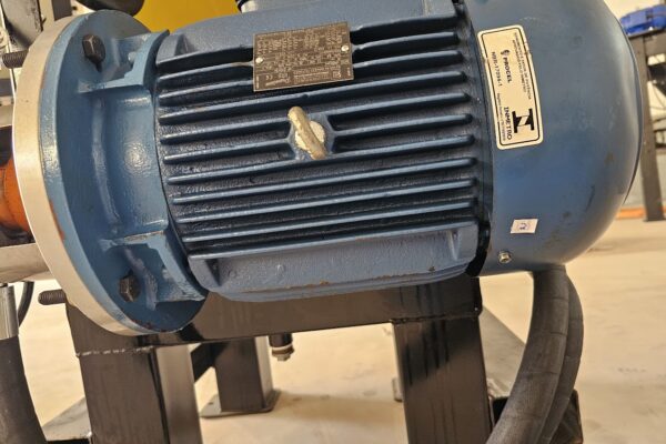 O motor que veio novo… estava enferrujado (e precisou ser trocado) - máquina ECO Premium 2600 da Ecomáquinas